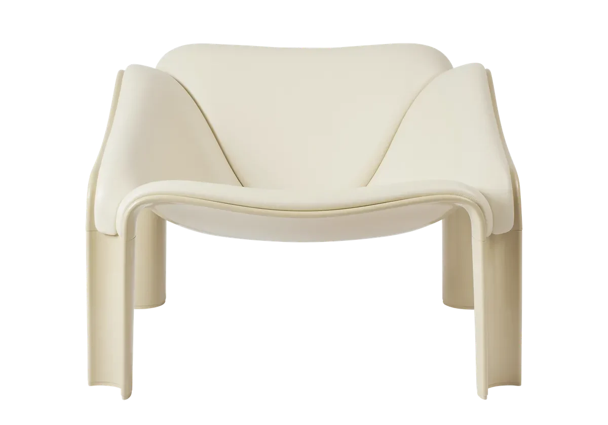 GUBI F300 Lounge Chair