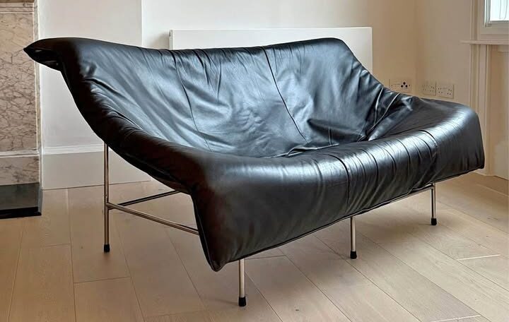 FBM Gerard Van Den Berg for Montis, 1980s Vintage Butterfly Black Leather 2 Seat