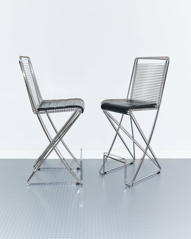 FBM Pair of Kreuzschwinger Bar Stools by Till Behrens for Meyer Stahlmöbel C.1980 Postmodern