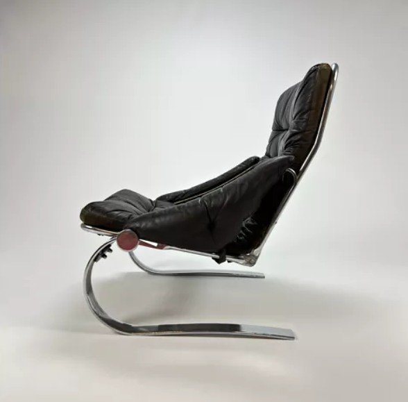 FBM Mid Century Scandinavian Leather Recliner