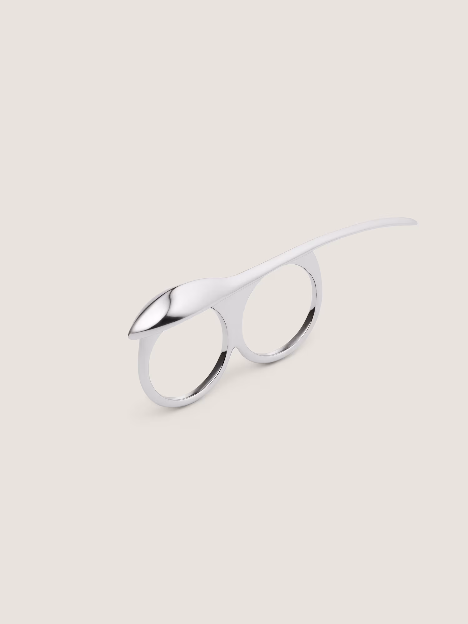Givenchy Maple Seed double fingers ring in metal